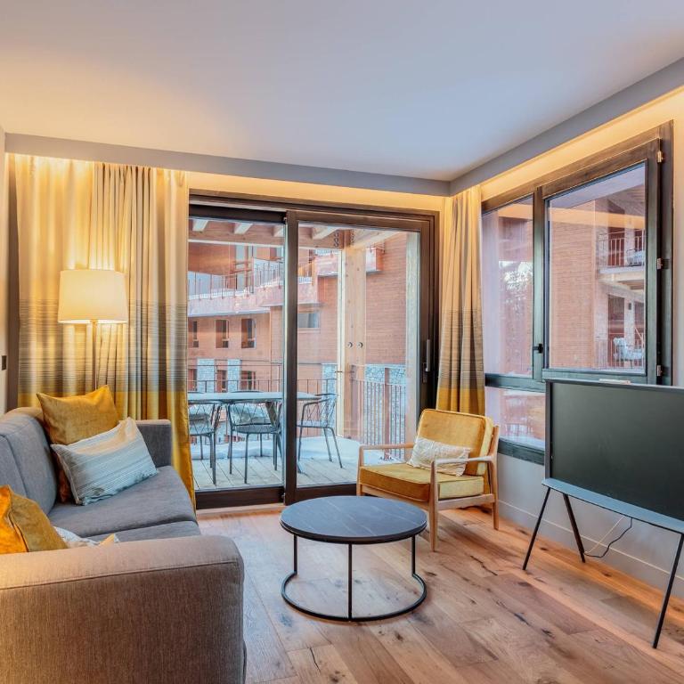 Appartement neuf avec terrasse, SPA et parking inclus - 6 pers - FR-1-352-103 - Appartement - 6