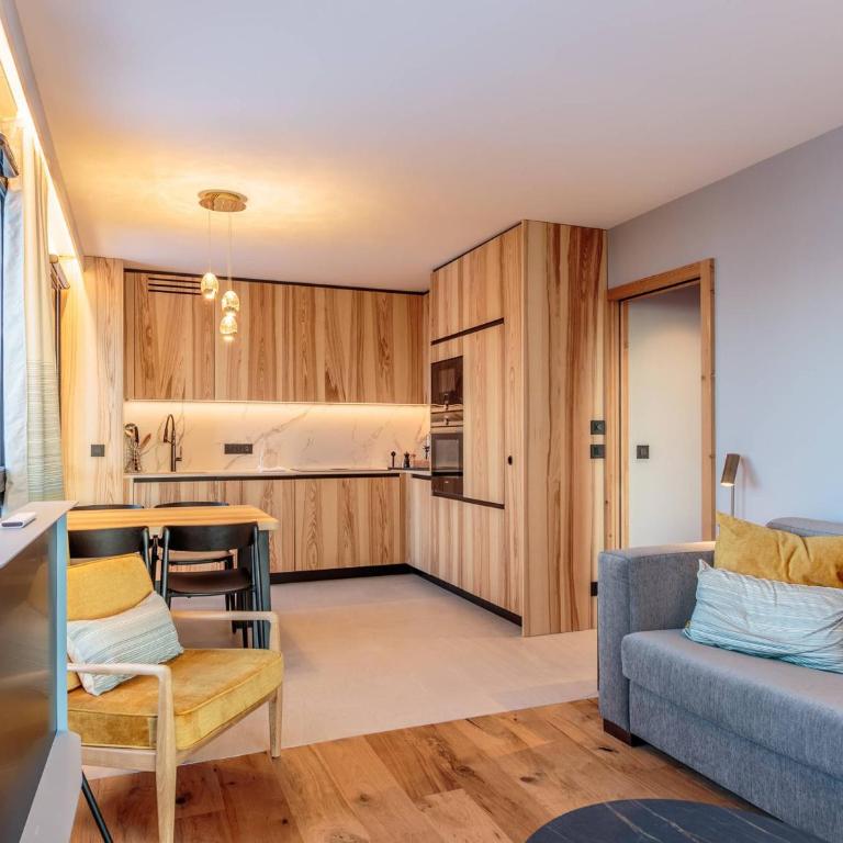 Appartement neuf avec terrasse, SPA et parking inclus - 6 pers - FR-1-352-103 - Appartement - 11