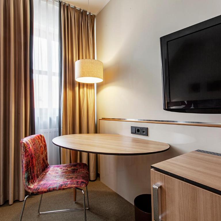 Hotel am Jakobsmarkt - Superior Doppelzimmer - 5