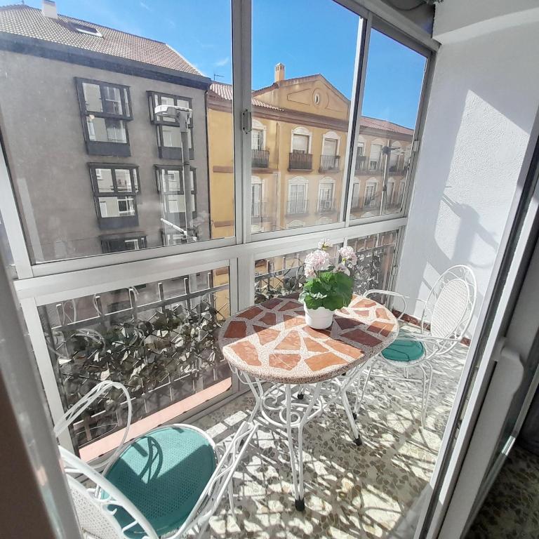 Apartamento en el centro amplio y confortable - Apartamento de 2 dormitorios con balcón - 13