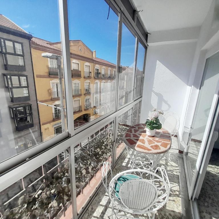 Apartamento en el centro amplio y confortable - Apartamento de 2 dormitorios con balcón - 14