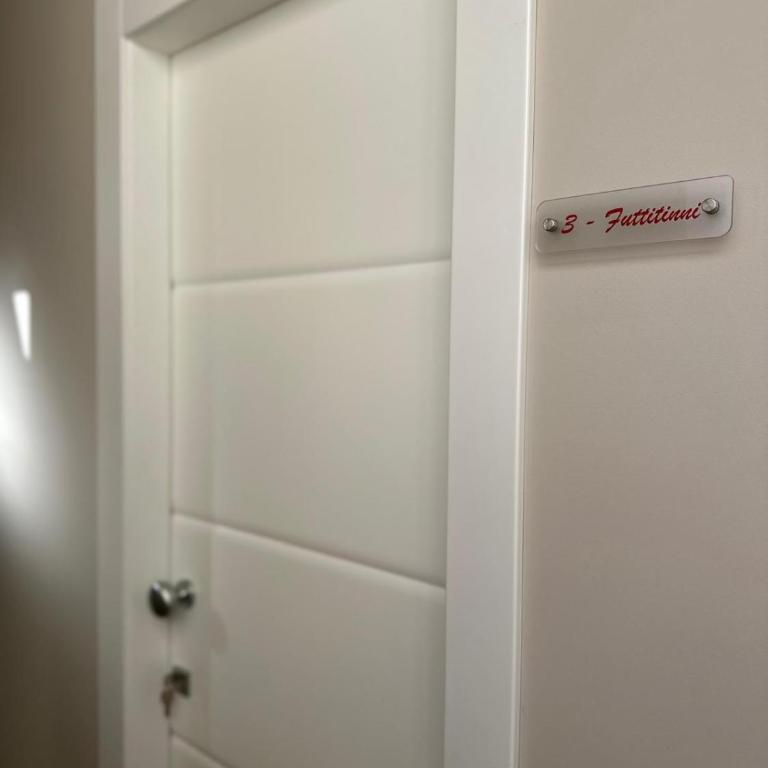 Palermo Mia - Double Room with Private Bathroom - 5