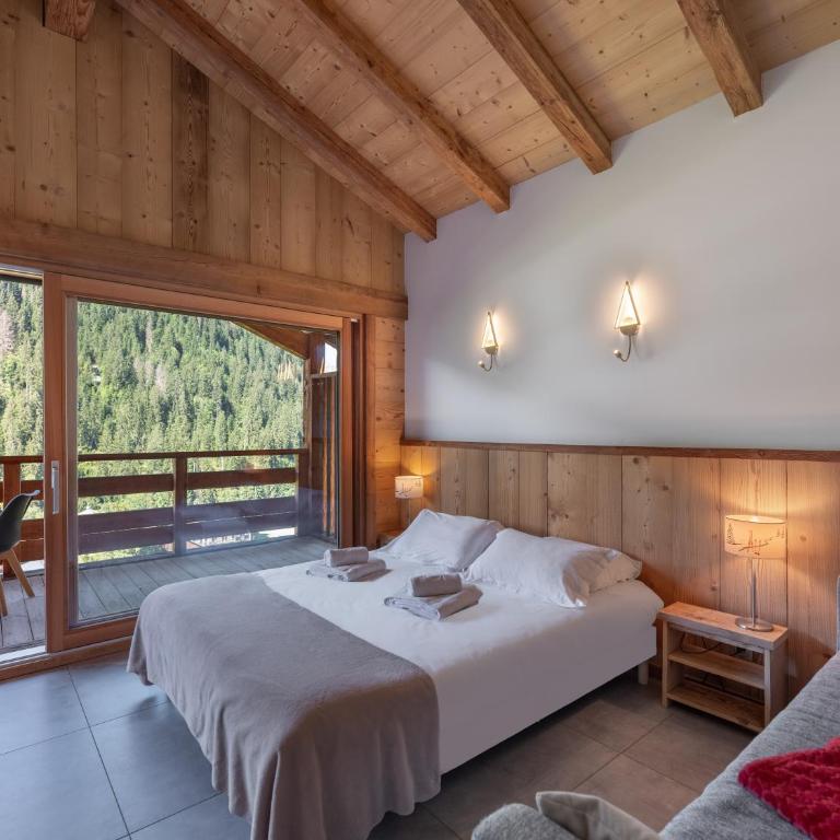 Chalet 1100 - Bo Immobilier Chatel - à mi-chemin du centre et du Linga -Reduced prices on ski passes Châtel & Portes du Soleil - Chalet - 3