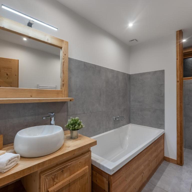 Chalet 1100 - Bo Immobilier Chatel - à mi-chemin du centre et du Linga -Reduced prices on ski passes Châtel & Portes du Soleil - Chalet - 20
