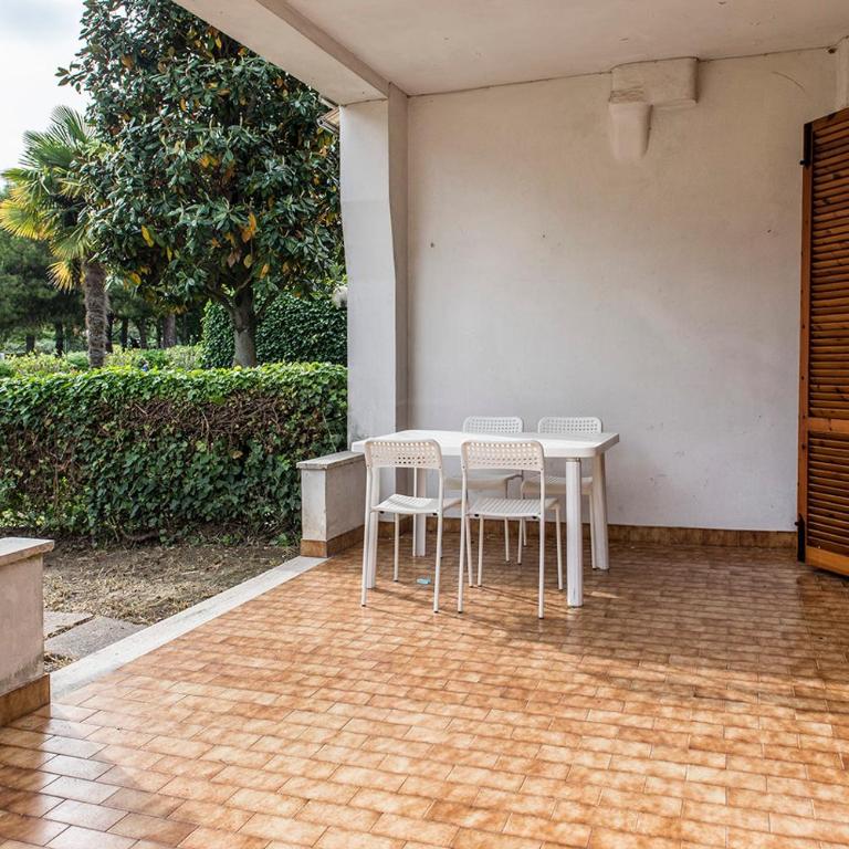 N037 - Numana, trilocale con giardino a due passi dal mare - Two-Bedroom Apartment - 4