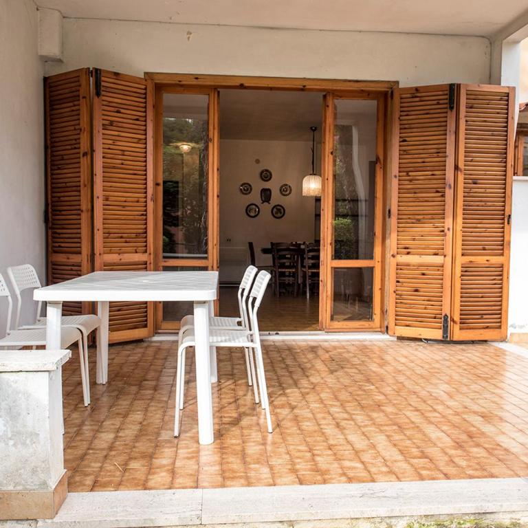 N037 - Numana, trilocale con giardino a due passi dal mare - Two-Bedroom Apartment - 6