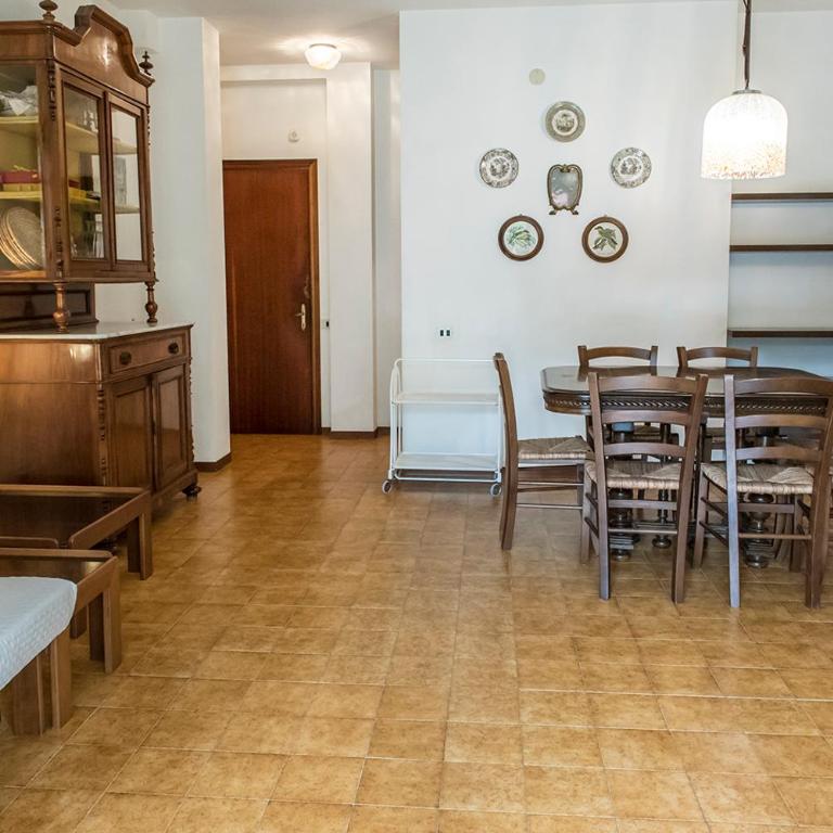 N037 - Numana, trilocale con giardino a due passi dal mare - Two-Bedroom Apartment - 9