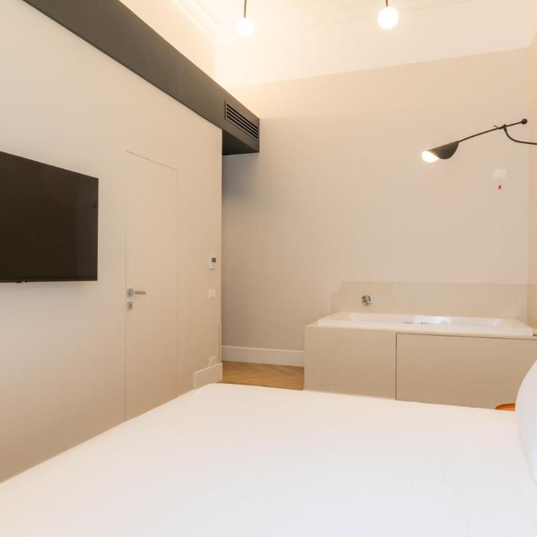 Relais Ammira - Camera Queen con Vasca Idromassaggio - 7