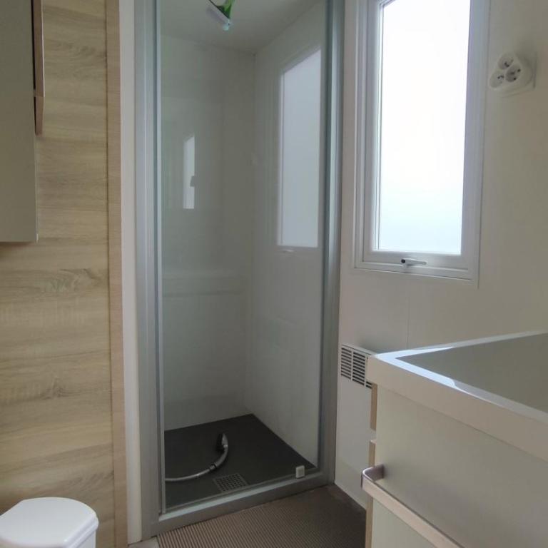 Mobil home tout confort dans parc résidentiel de loisirs - Mobilheim - 18