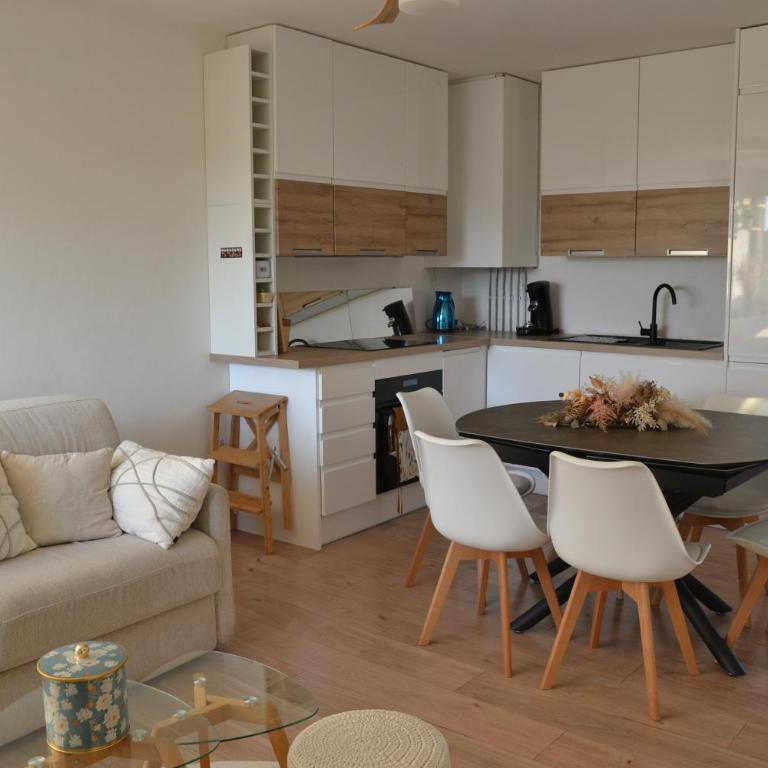 CHARMANT T2 3 Etoiles à Palavas Plage à 5 min WI-FI Loggia - Appartement 1 Chambre - 1
