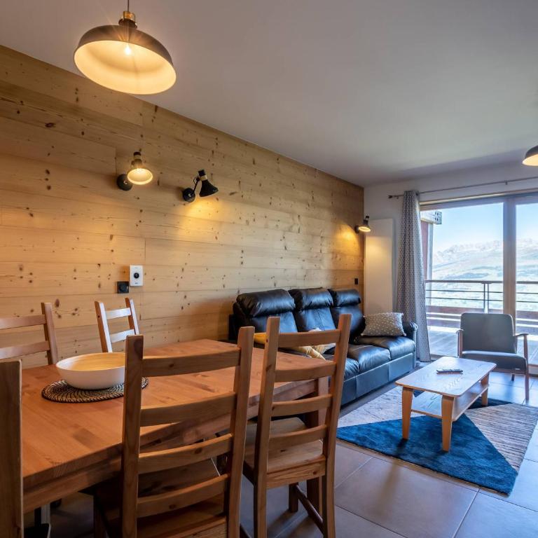Les Arcs 1800 : Appart lumineux 3P, sauna, hammam, proche pistes, 6 pers - FR-1-352-60 - Appartement (6 Adultes) - 2