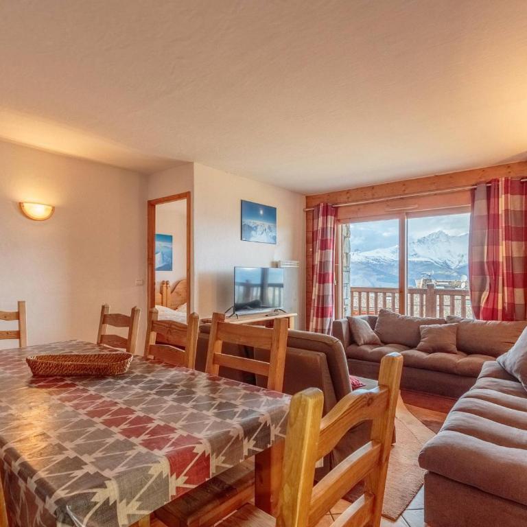 Appartement ski-in/ski-out 4 chambres, 8 pers, parking couvert, WiFi - FR-1-352-82 - Appartement - 4