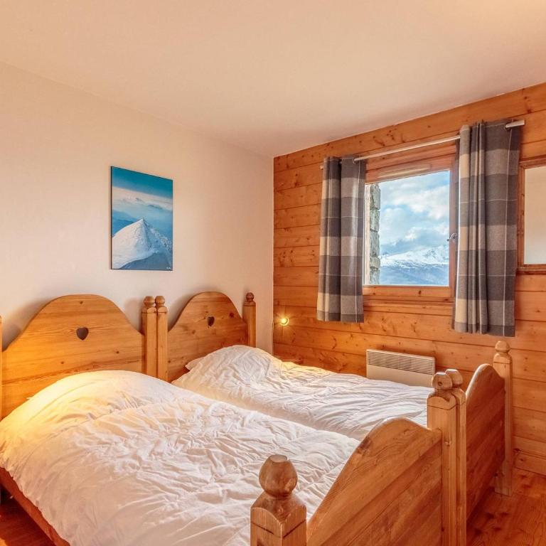 Appartement ski-in/ski-out 4 chambres, 8 pers, parking couvert, WiFi - FR-1-352-82 - Appartement - 16