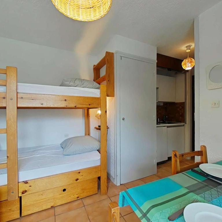Studio Montgenèvre, skis aux pieds, 2 couchages - FR-1-330D-1 - Apartment (2 Adults) - 10
