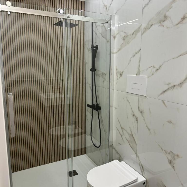 Palermo Mia - Double or Twin Room with Private Bathroom - 7