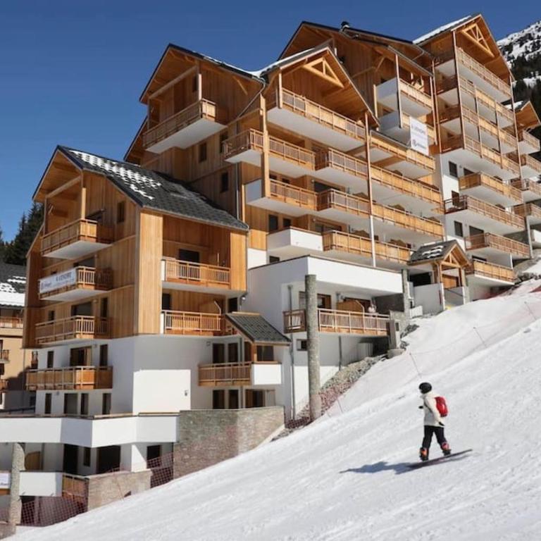 Ski in and ski out in Oz, Alpe d'Huez - Appartement 3 Chambres Premium - 1