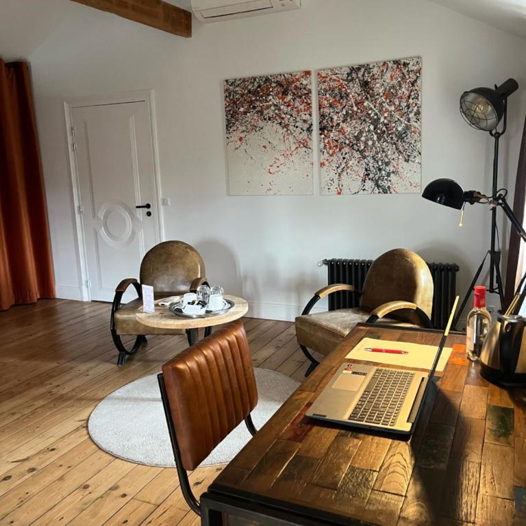 Le Clos des Queyries, Chambres d'Hôtes - Suite Salinières - Vue sur Jardin - 12