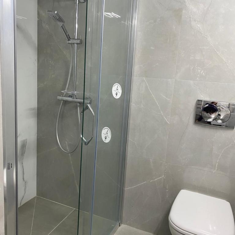 Bas de villa indépendant prestations haut de gamme - Maison 2 Chambres - 9