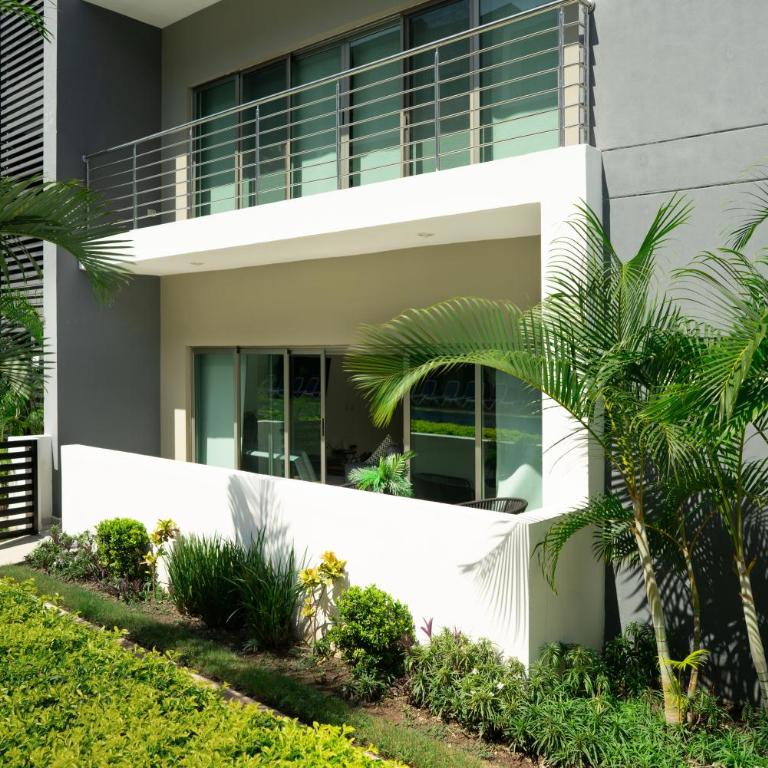 Departamento Con Alberca - Two-Bedroom Apartment - 2