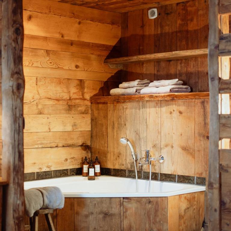 Chalet 1864 - Deluxe Double Room - 3