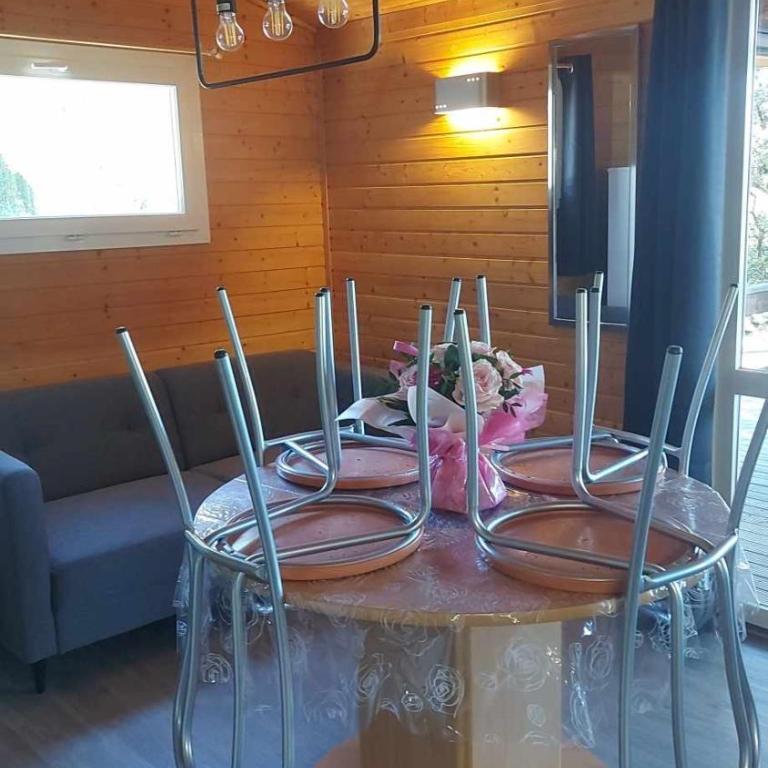 Cape Agde Charmant chalet sur le Mont Saint Loup - Chalet 2 Chambres - 13