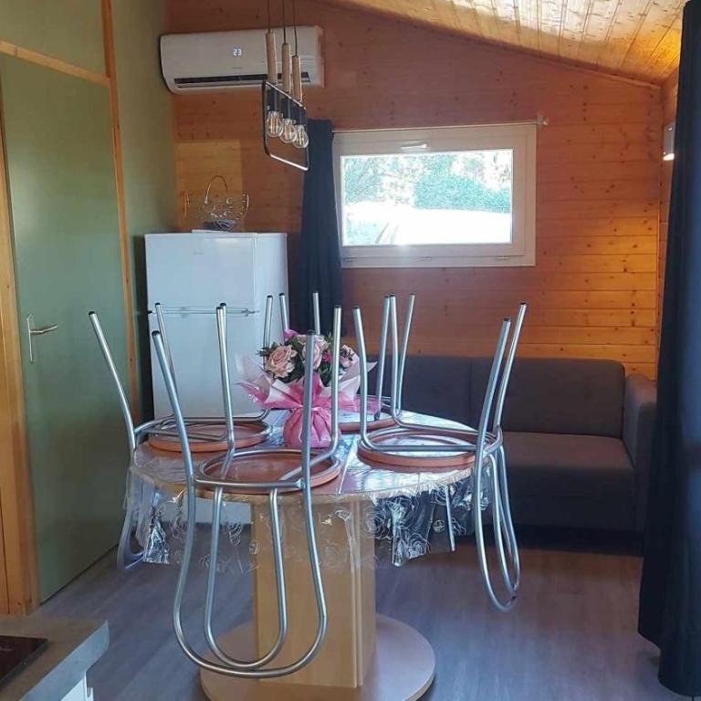 Cape Agde Charmant chalet sur le Mont Saint Loup - Chalet 2 Chambres - 12