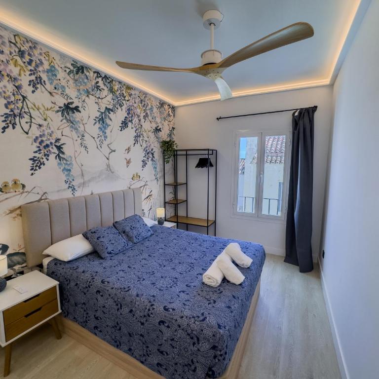 Marbella Banus Living - Two-Bedroom Apartment with Balcony - 3