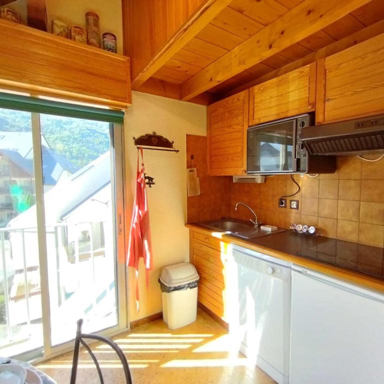 T2 cosy pour 6 personnes à Saint-Lary-Soulan avec parking - FR-1-457-347 - Apartment - 5