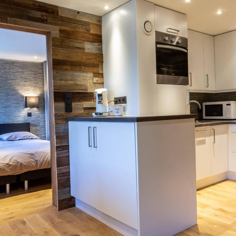 Appartement skis aux pieds avec WiFi, 5 personnes - Appartement 2 Chambres - 2