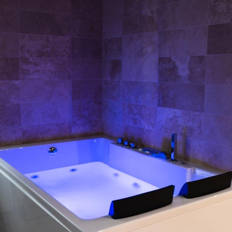 LoveRoom#1 by Pimente ton couple - Appartement 1 Chambre - 4