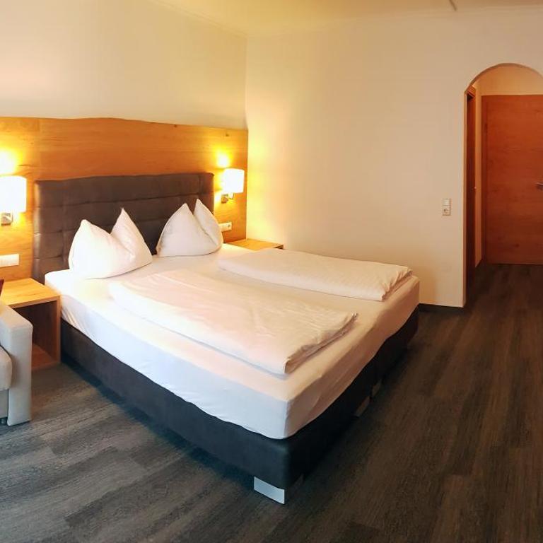 Wander- und Familienhotel Erika - Familienzimmer - 2