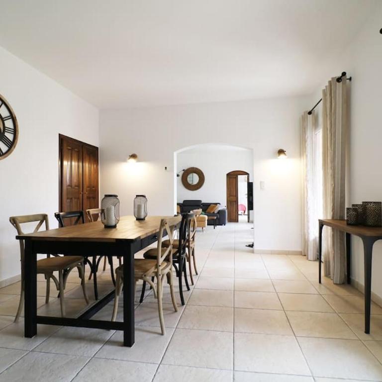 Villa l'Hestia avec piscine à l'Isle-sur-Sorgue - Villa - 8