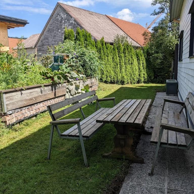 Schöne Wohnung mit Terrasse, Garten und-Pool - Appartamento con Vista Piscina - 23