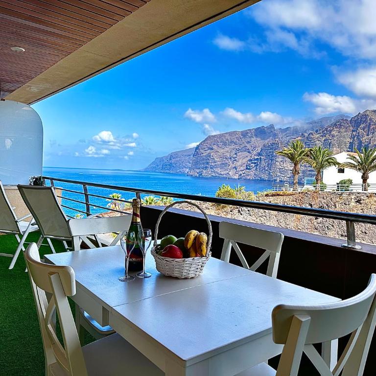 Cliffside Residence - Apartamento de 2 dormitorios con balcón y vistas al mar - 1