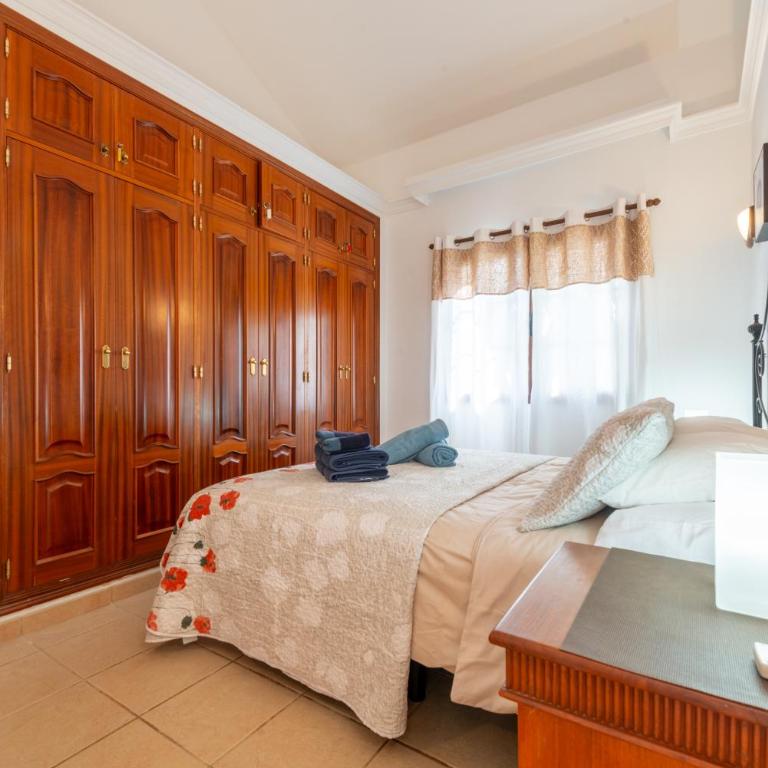 Utopia, villa 4 bedrooms, heated pool & complete privacy - Villa - 15