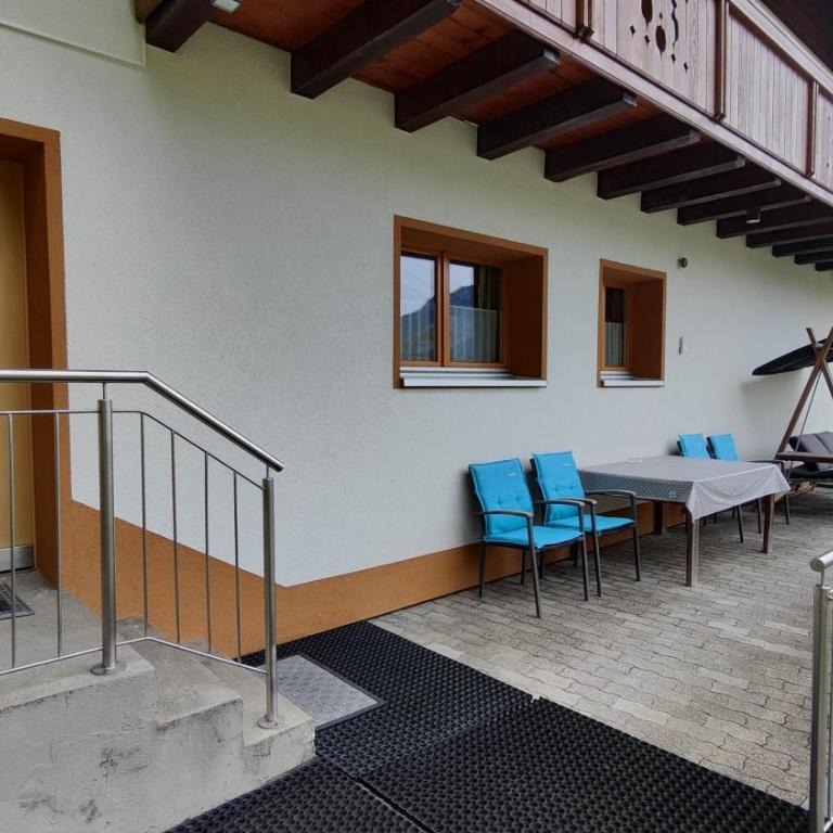 Haus Lädeler - Appartement 2 Chambres avec Terrasse - 32