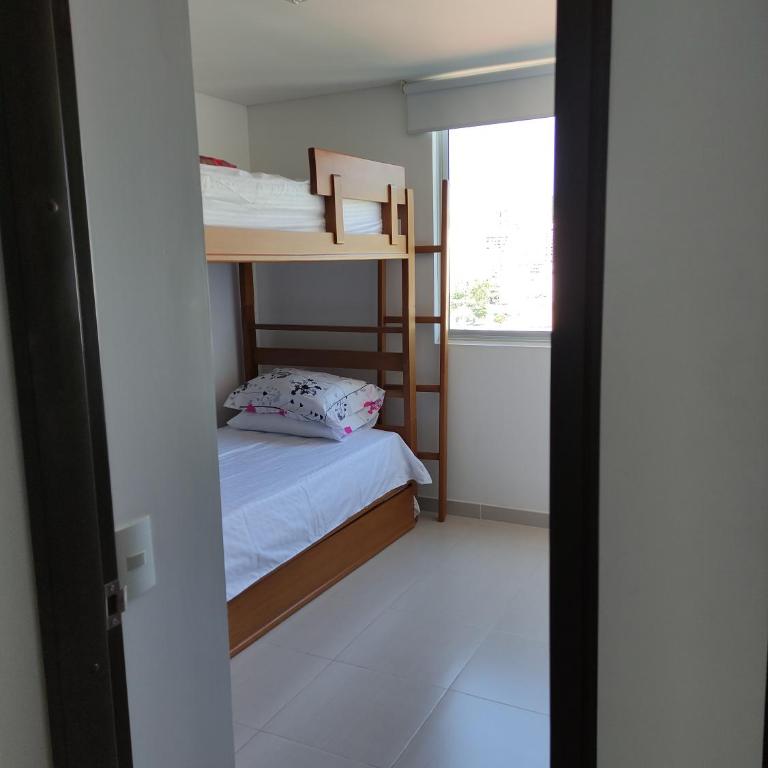 Apartamento de tres habitaciones - Three-Bedroom Apartment - 6