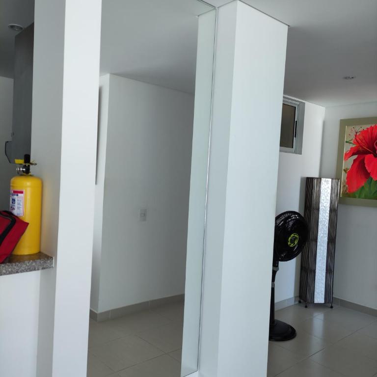 Apartamento de tres habitaciones - Three-Bedroom Apartment - 8