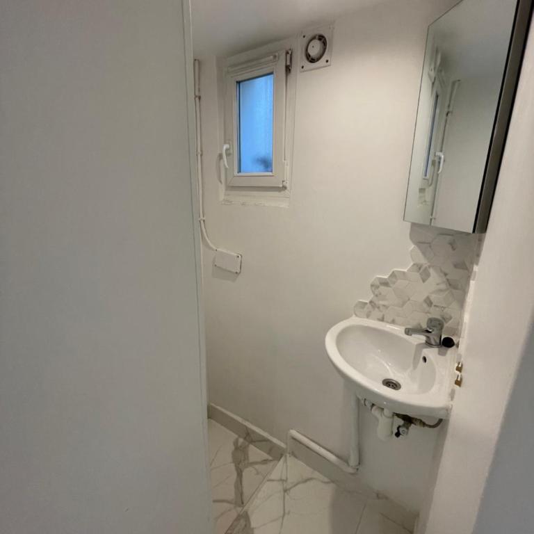 Appartement au rez de chaussée pres de gare de lyon - Appartamento con 1 Camera da Letto - 14