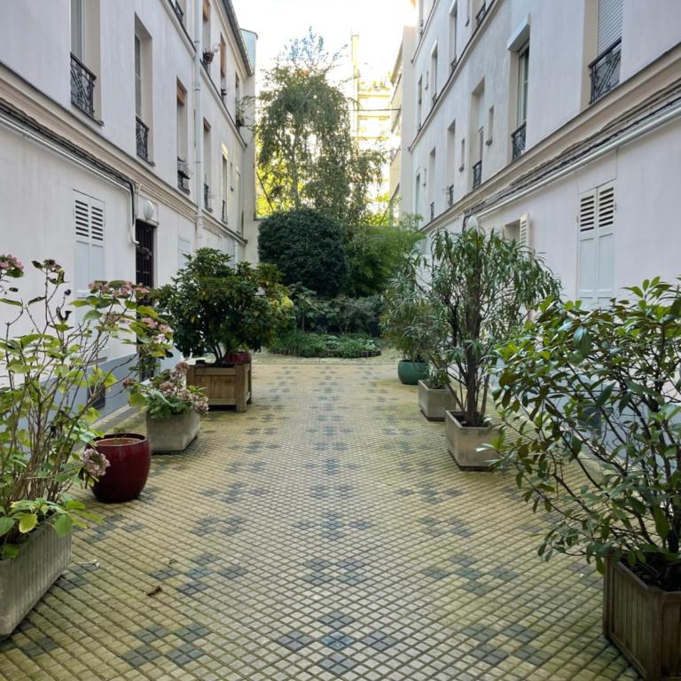 Appartement au rez de chaussée pres de gare de lyon - Appartamento con 1 Camera da Letto - 18