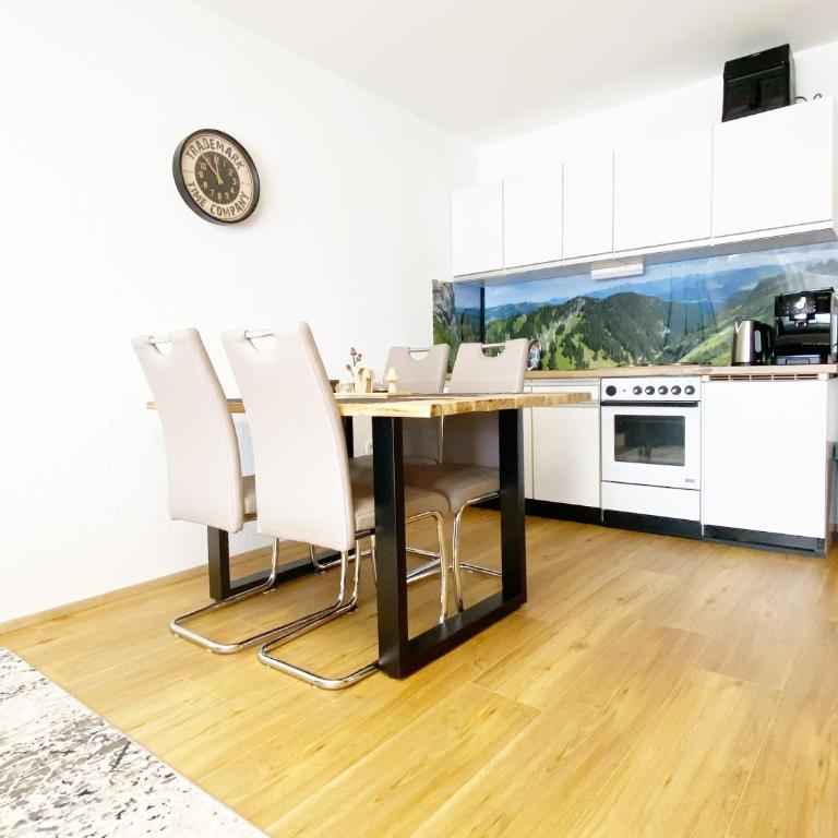 1-Zi-Ferienwohnung Säulingsblick - Apartment mit 1 Schlafzimmer - 9