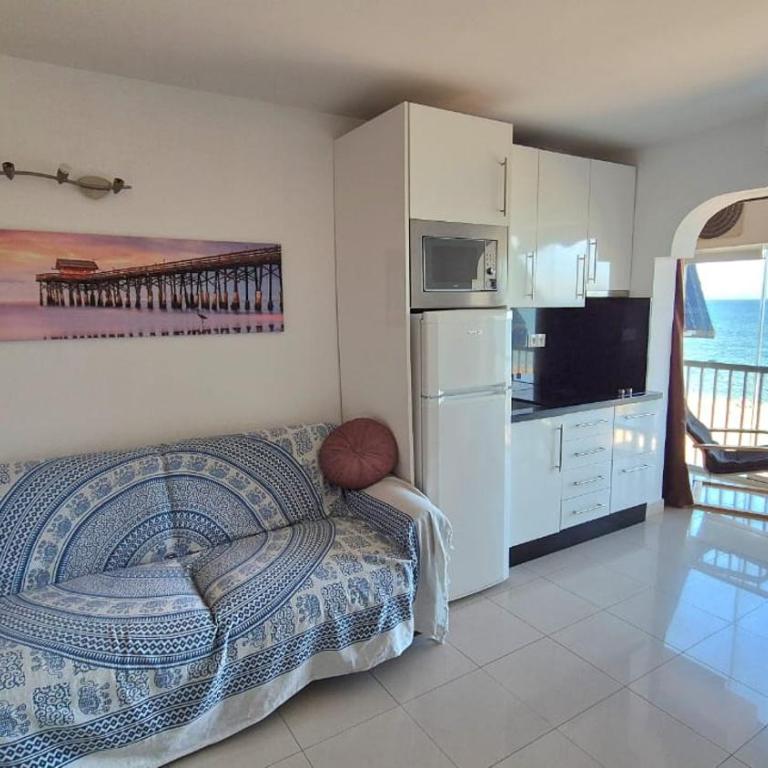 Apartamento frente al mar - One-Bedroom Apartment - 11
