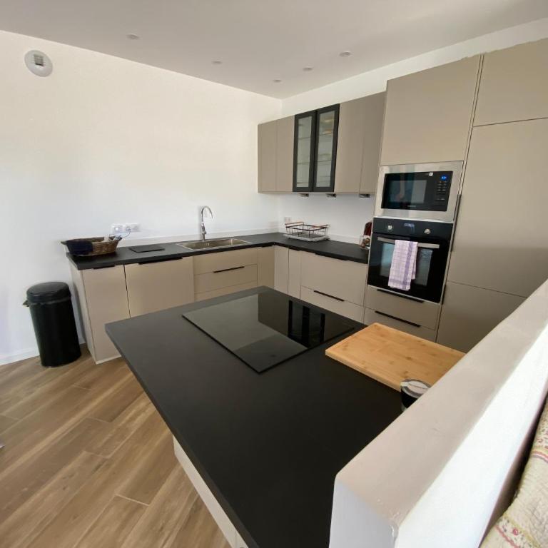 Villa à Carqueiranne avec piscine - Villa 3 Chambres - 24