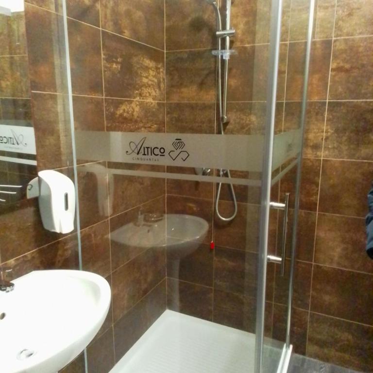 ATTIKO 53 Boutique Rooms - Standard Double Room - 5