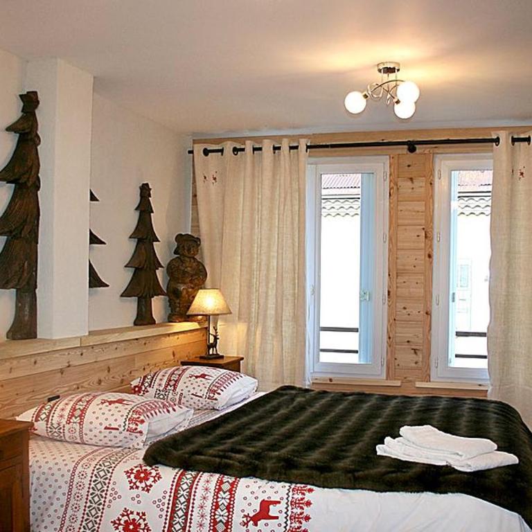 Logis Hôtels de la Chaussée - Studio Supérieur - 5