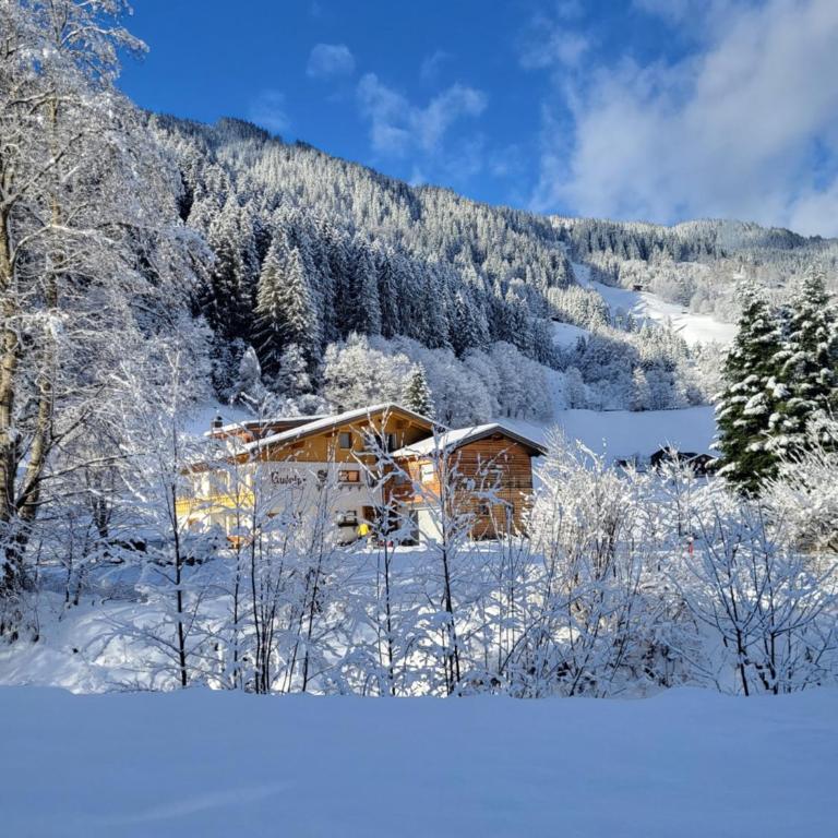 Pension Rudolph - Doppelzimmer mit Balkon - 6