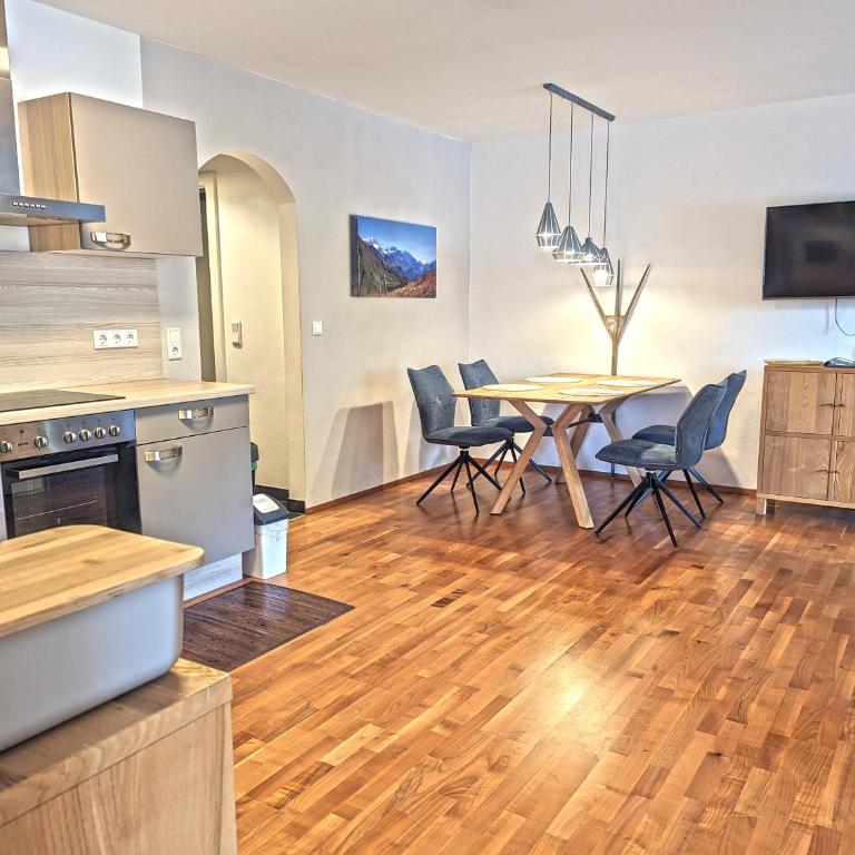 ZellamSee Aktiv - Apartment mit 2 Schlafzimmern - 1