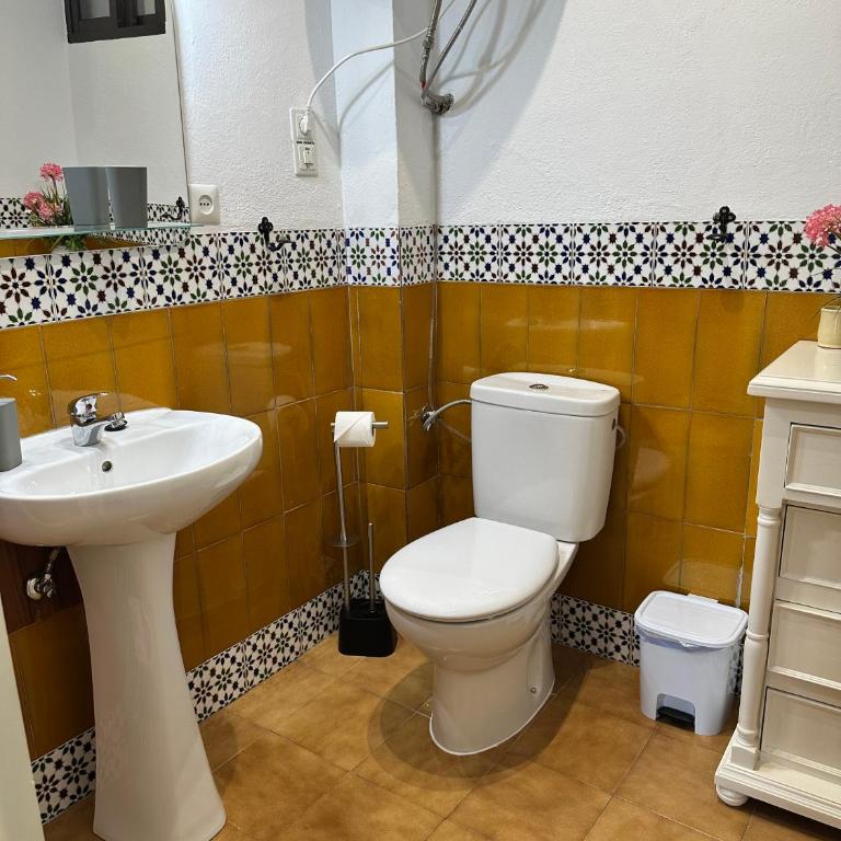 EL PARAISO, Apartamento en Mijas Pueblo con bonitas vistas a la costa y con piscina - Apartamento de 1 dormitorio - 15
