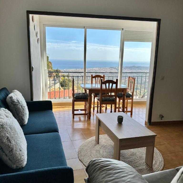 EL PARAISO, Apartamento en Mijas Pueblo con bonitas vistas a la costa y con piscina - Apartamento de 1 dormitorio - 5