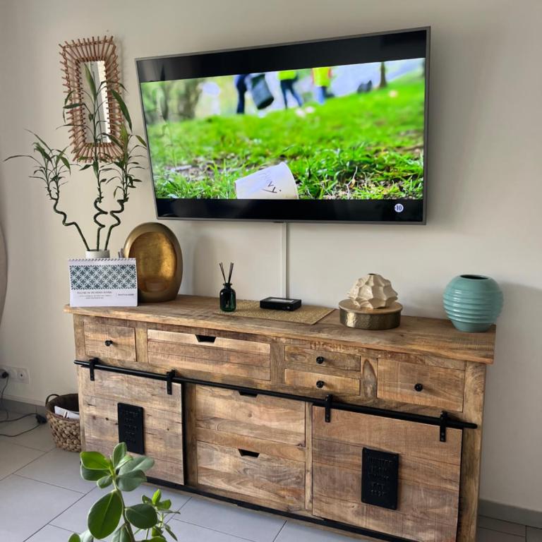 Beau 2P, très équipé, localisation parfaite/AC - Appartement 1 Chambre - 34
